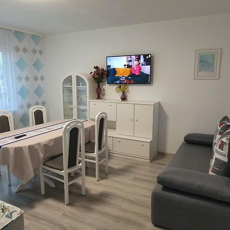 Mieszkanie Przy Parku Świnoujście Buitenkant foto